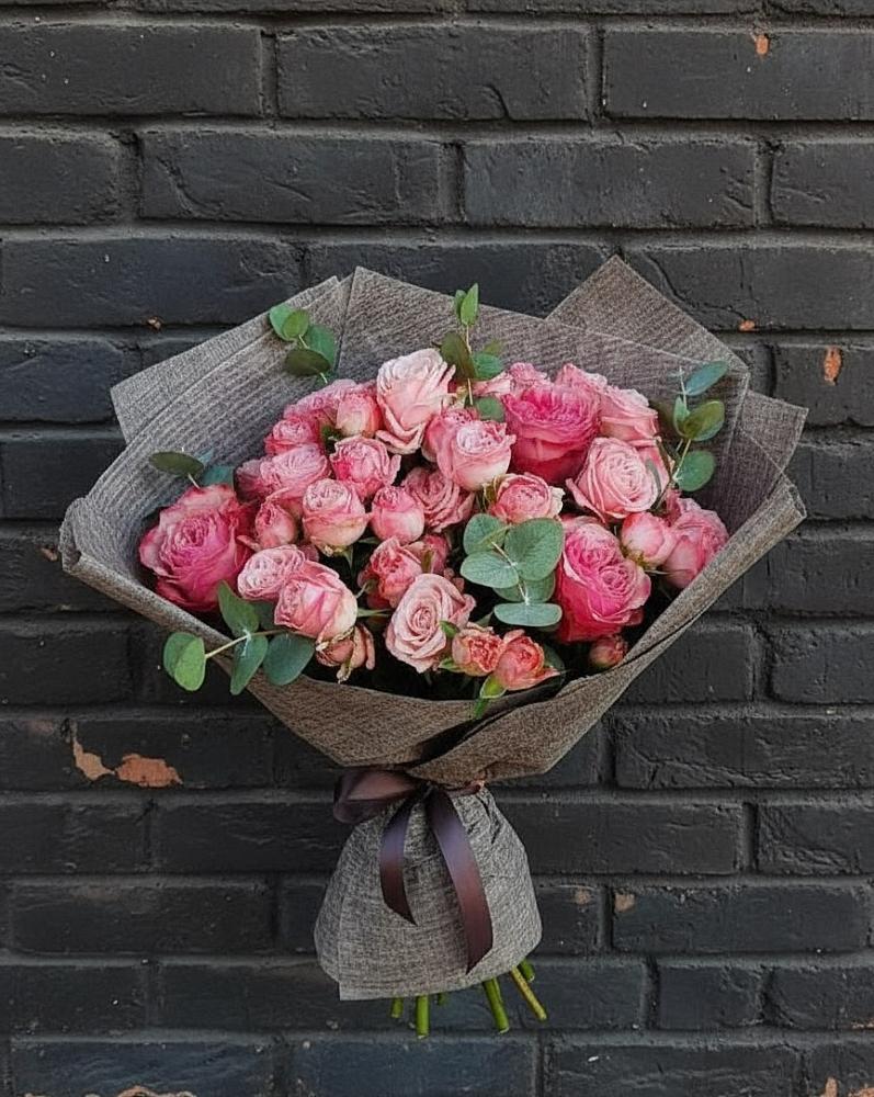 Букет цветов из: Розы в Слободском