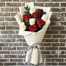 Букет цветов из:  Розы в Слободском