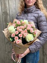 Букет цветов из:  Розы #REPLACE_PRED# Слободском