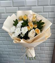 Букет цветов из:  Розы и Хризантемы в Слободском
