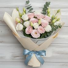 Букет цветов из:  Лизиантусы в Слободском