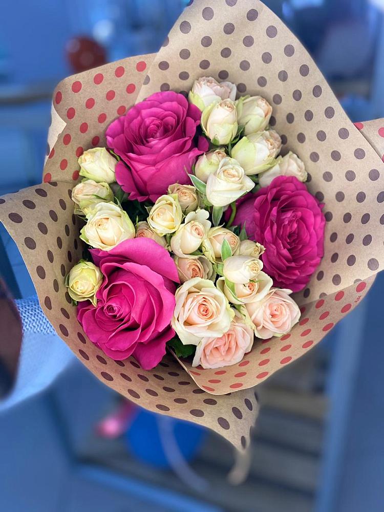 Букет цветов из: Розы в Слободском