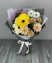 Букет цветов из:  Розы, Герберы и Хризантемы в Слободском