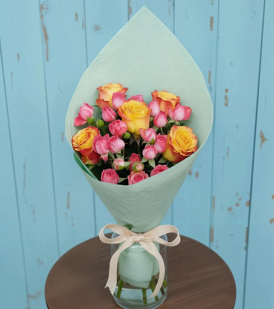 Букет цветов из: Розы в Слободском