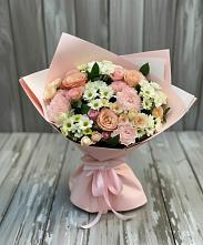 Букет цветов из:  Гвоздики, Розы и Хризантемы в Слободском