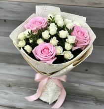 Букет цветов из:  Розы в Слободском