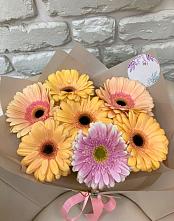 Букет цветов из:  Герберы в Слободском