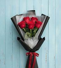 Букет цветов из:  Розы в Слободском