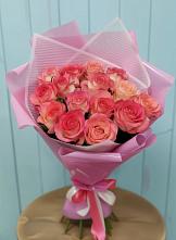 Букет 15 Розовых роз Равель в Слободском