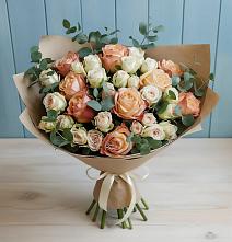 Букет цветов из:  Альстромерии и Розы #REPLACE_PRED# Слободском