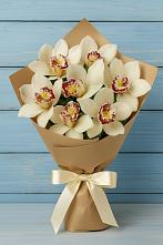 Букет цветов из:  Орхидеи и Розы в Слободском